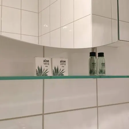 Schoene In Ruhiger Zentraler Lage