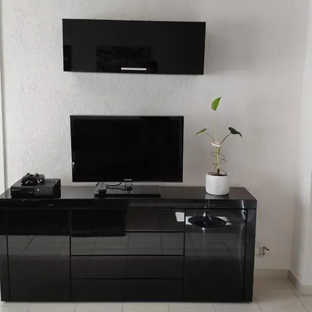 Schoene In Ruhiger Zentraler Lage * Rodgau