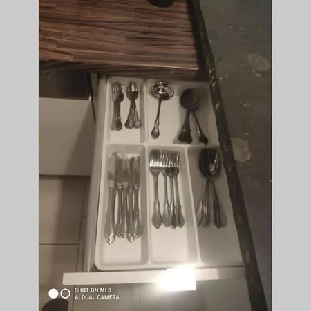 Schoene In Ruhiger Zentraler Lage Lägenhet *